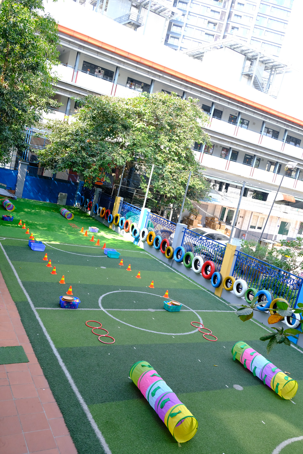 Cơ sở Vạn Bảo